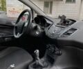 Білий Форд Фієста, об'ємом двигуна 1.2 л та пробігом 123 тис. км за 5500 $, фото 4 на Automoto.ua