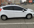 Белый Форд Фиеста, объемом двигателя 1.24 л и пробегом 212 тыс. км за 5700 $, фото 1 на Automoto.ua