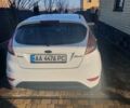 Білий Форд Фієста, об'ємом двигуна 1.24 л та пробігом 165 тис. км за 6999 $, фото 12 на Automoto.ua