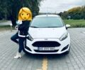 Білий Форд Фієста, об'ємом двигуна 1.2 л та пробігом 83 тис. км за 7396 $, фото 1 на Automoto.ua