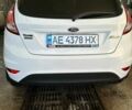 Белый Форд Фиеста, объемом двигателя 1 л и пробегом 168 тыс. км за 7500 $, фото 3 на Automoto.ua