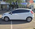 Білий Форд Фієста, об'ємом двигуна 1 л та пробігом 177 тис. км за 7200 $, фото 1 на Automoto.ua