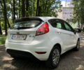 Білий Форд Фієста, об'ємом двигуна 1.24 л та пробігом 90 тис. км за 6500 $, фото 5 на Automoto.ua