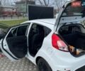 Білий Форд Фієста, об'ємом двигуна 1 л та пробігом 91 тис. км за 9500 $, фото 2 на Automoto.ua