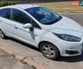 Білий Форд Фієста, об'ємом двигуна 1 л та пробігом 59 тис. км за 9999 $, фото 1 на Automoto.ua