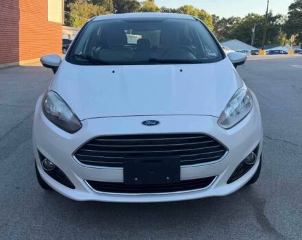 Белый Форд Фиеста, объемом двигателя 1.6 л и пробегом 79 тыс. км за 1300 $, фото 1 на Automoto.ua