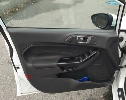 Белый Форд Фиеста, объемом двигателя 1.24 л и пробегом 76 тыс. км за 6499 $, фото 5 на Automoto.ua