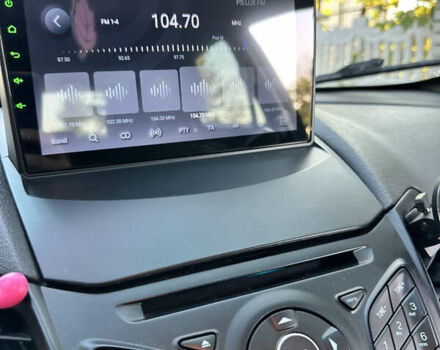 Белый Форд Фиеста, объемом двигателя 1.6 л и пробегом 89 тыс. км за 8500 $, фото 25 на Automoto.ua