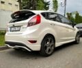 Білий Форд Фієста, об'ємом двигуна 1.6 л та пробігом 160 тис. км за 7500 $, фото 2 на Automoto.ua