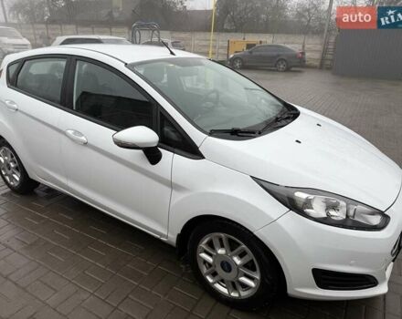 Білий Форд Фієста, об'ємом двигуна 1 л та пробігом 150 тис. км за 7450 $, фото 14 на Automoto.ua