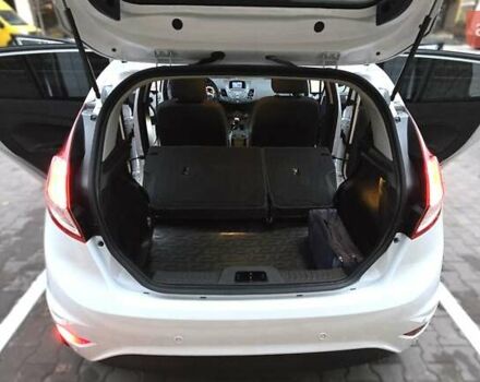 Белый Форд Фиеста, объемом двигателя 1.24 л и пробегом 63 тыс. км за 9900 $, фото 13 на Automoto.ua