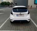 Белый Форд Фиеста, объемом двигателя 1.2 л и пробегом 260 тыс. км за 7400 $, фото 3 на Automoto.ua