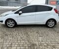 Білий Форд Фієста, об'ємом двигуна 1 л та пробігом 143 тис. км за 8500 $, фото 1 на Automoto.ua