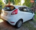Белый Форд Фиеста, объемом двигателя 1 л и пробегом 86 тыс. км за 8300 $, фото 2 на Automoto.ua