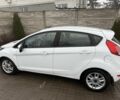 Белый Форд Фиеста, объемом двигателя 1 л и пробегом 150 тыс. км за 6800 $, фото 3 на Automoto.ua