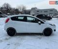 Белый Форд Фиеста, объемом двигателя 1.39 л и пробегом 72 тыс. км за 7100 $, фото 3 на Automoto.ua