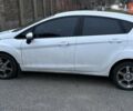 Белый Форд Фиеста, объемом двигателя 1 л и пробегом 37 тыс. км за 12500 $, фото 1 на Automoto.ua