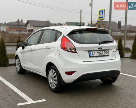 Білий Форд Фієста, об'ємом двигуна 1.6 л та пробігом 117 тис. км за 7900 $, фото 5 на Automoto.ua