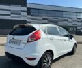 Белый Форд Фиеста, объемом двигателя 1 л и пробегом 147 тыс. км за 6200 $, фото 5 на Automoto.ua