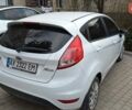 Білий Форд Фієста, об'ємом двигуна 1.08 л та пробігом 22 тис. км за 10885 $, фото 2 на Automoto.ua