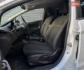 Білий Форд Фієста, об'ємом двигуна 1.24 л та пробігом 63 тис. км за 8990 $, фото 7 на Automoto.ua
