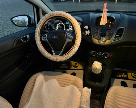 Белый Форд Фиеста, объемом двигателя 0 л и пробегом 106 тыс. км за 8300 $, фото 10 на Automoto.ua