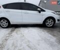Білий Форд Фієста, об'ємом двигуна 1 л та пробігом 143 тис. км за 8500 $, фото 5 на Automoto.ua