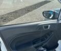 Білий Форд Фієста, об'ємом двигуна 1 л та пробігом 147 тис. км за 7500 $, фото 18 на Automoto.ua