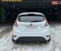 Белый Форд Фиеста, объемом двигателя 1.24 л и пробегом 63 тыс. км за 9690 $, фото 5 на Automoto.ua