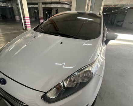 Белый Форд Фиеста, объемом двигателя 1.6 л и пробегом 83 тыс. км за 8600 $, фото 2 на Automoto.ua