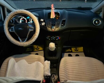 Белый Форд Фиеста, объемом двигателя 0 л и пробегом 106 тыс. км за 8300 $, фото 9 на Automoto.ua