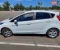 Белый Форд Фиеста, объемом двигателя 1 л и пробегом 59 тыс. км за 9999 $, фото 7 на Automoto.ua