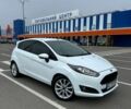 Белый Форд Фиеста, объемом двигателя 1 л и пробегом 68 тыс. км за 8300 $, фото 1 на Automoto.ua
