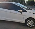 Белый Форд Фиеста, объемом двигателя 1.24 л и пробегом 70 тыс. км за 9000 $, фото 1 на Automoto.ua