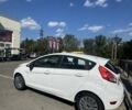 Белый Форд Фиеста, объемом двигателя 1.6 л и пробегом 175 тыс. км за 7000 $, фото 1 на Automoto.ua