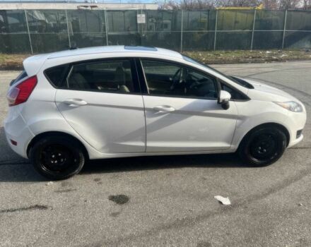 Белый Форд Фиеста, объемом двигателя 1.6 л и пробегом 70 тыс. км за 1400 $, фото 3 на Automoto.ua