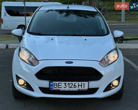 Белый Форд Фиеста, объемом двигателя 1 л и пробегом 62 тыс. км за 9999 $, фото 9 на Automoto.ua