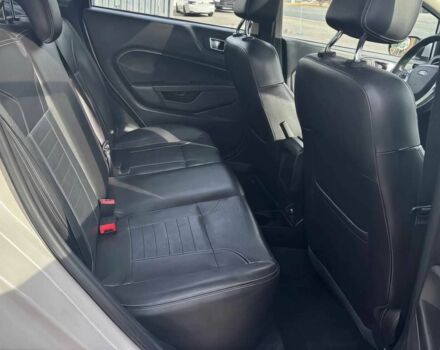 Белый Форд Фиеста, объемом двигателя 1.6 л и пробегом 74 тыс. км за 1300 $, фото 10 на Automoto.ua