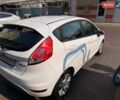 Білий Форд Фієста, об'ємом двигуна 1 л та пробігом 81 тис. км за 12000 $, фото 3 на Automoto.ua