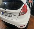 Белый Форд Фиеста, объемом двигателя 1 л и пробегом 170 тыс. км за 7300 $, фото 6 на Automoto.ua