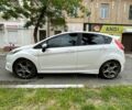 Белый Форд Фиеста, объемом двигателя 1.6 л и пробегом 0 тыс. км за 7300 $, фото 5 на Automoto.ua