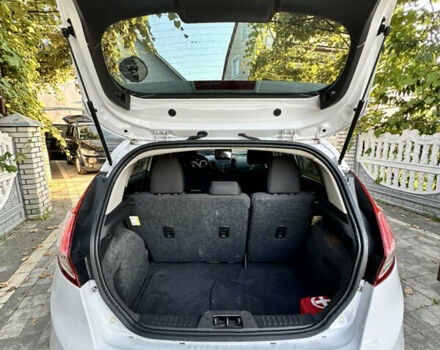 Білий Форд Фієста, об'ємом двигуна 1.6 л та пробігом 89 тис. км за 8750 $, фото 15 на Automoto.ua