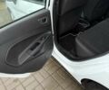 Білий Форд Фієста, об'ємом двигуна 1 л та пробігом 150 тис. км за 7450 $, фото 13 на Automoto.ua
