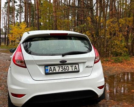 Белый Форд Фиеста, объемом двигателя 1.4 л и пробегом 149 тыс. км за 7200 $, фото 7 на Automoto.ua