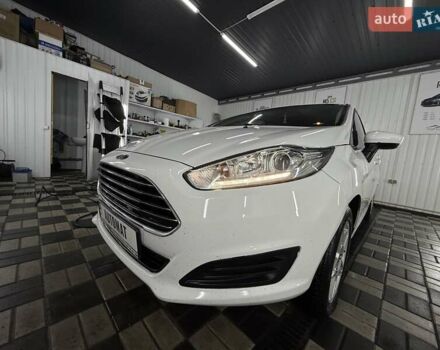 Білий Форд Фієста, об'ємом двигуна 1.6 л та пробігом 106 тис. км за 6950 $, фото 7 на Automoto.ua