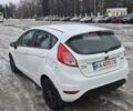 Білий Форд Фієста, об'ємом двигуна 1 л та пробігом 116 тис. км за 5999 $, фото 4 на Automoto.ua