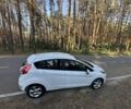 Білий Форд Фієста, об'ємом двигуна 1 л та пробігом 115 тис. км за 6402 $, фото 3 на Automoto.ua