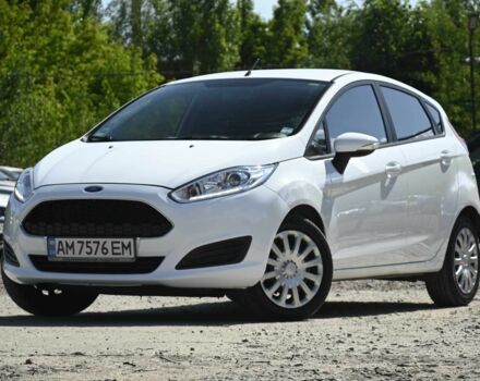 Белый Форд Фиеста, объемом двигателя 1.5 л и пробегом 115 тыс. км за 8500 $, фото 3 на Automoto.ua