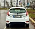 Белый Форд Фиеста, объемом двигателя 1 л и пробегом 132 тыс. км за 7950 $, фото 3 на Automoto.ua