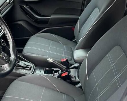 Белый Форд Фиеста, объемом двигателя 1 л и пробегом 67 тыс. км за 10500 $, фото 3 на Automoto.ua